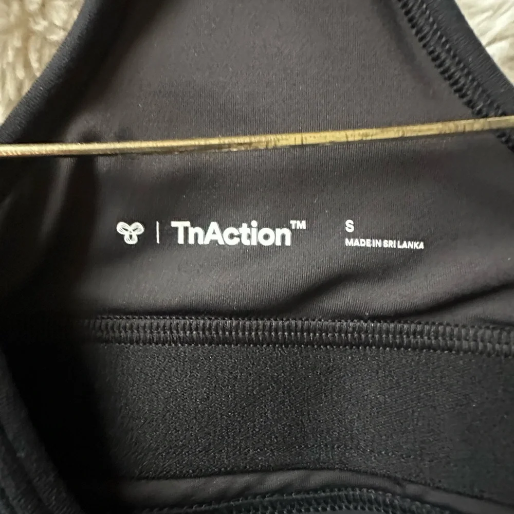 TnAction Aritzia Surpass Sports Dress - Picture 7 of 7